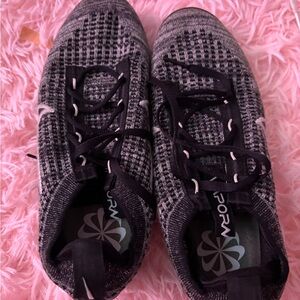 Nike Black and Gray Athletic Shoes with Mesh Upper